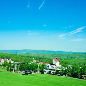 & Convention Hotel