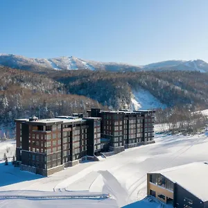 Yu Kiroro, Ski-in Ski-out Luxury Residences Aparthotel